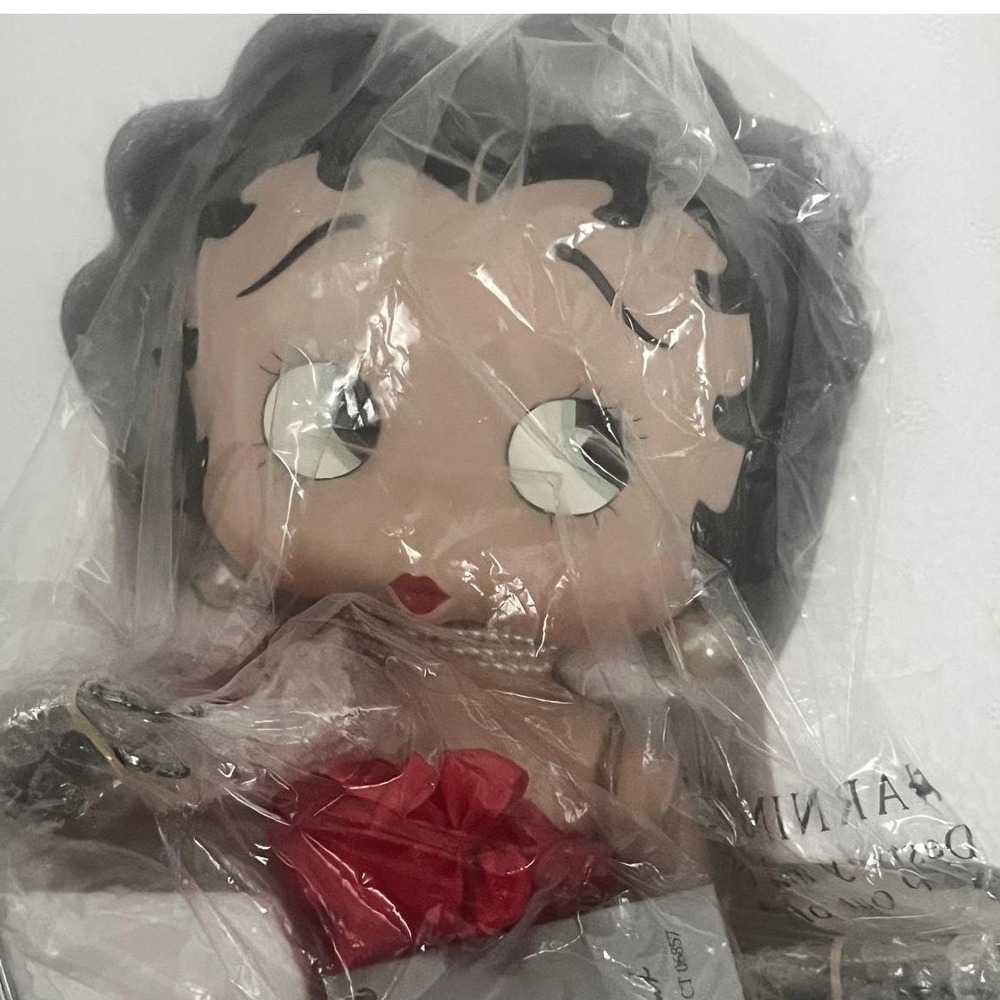 Betty Boop "Unforgettable"Danbury Mint Vintage Porcelain Doll 1998